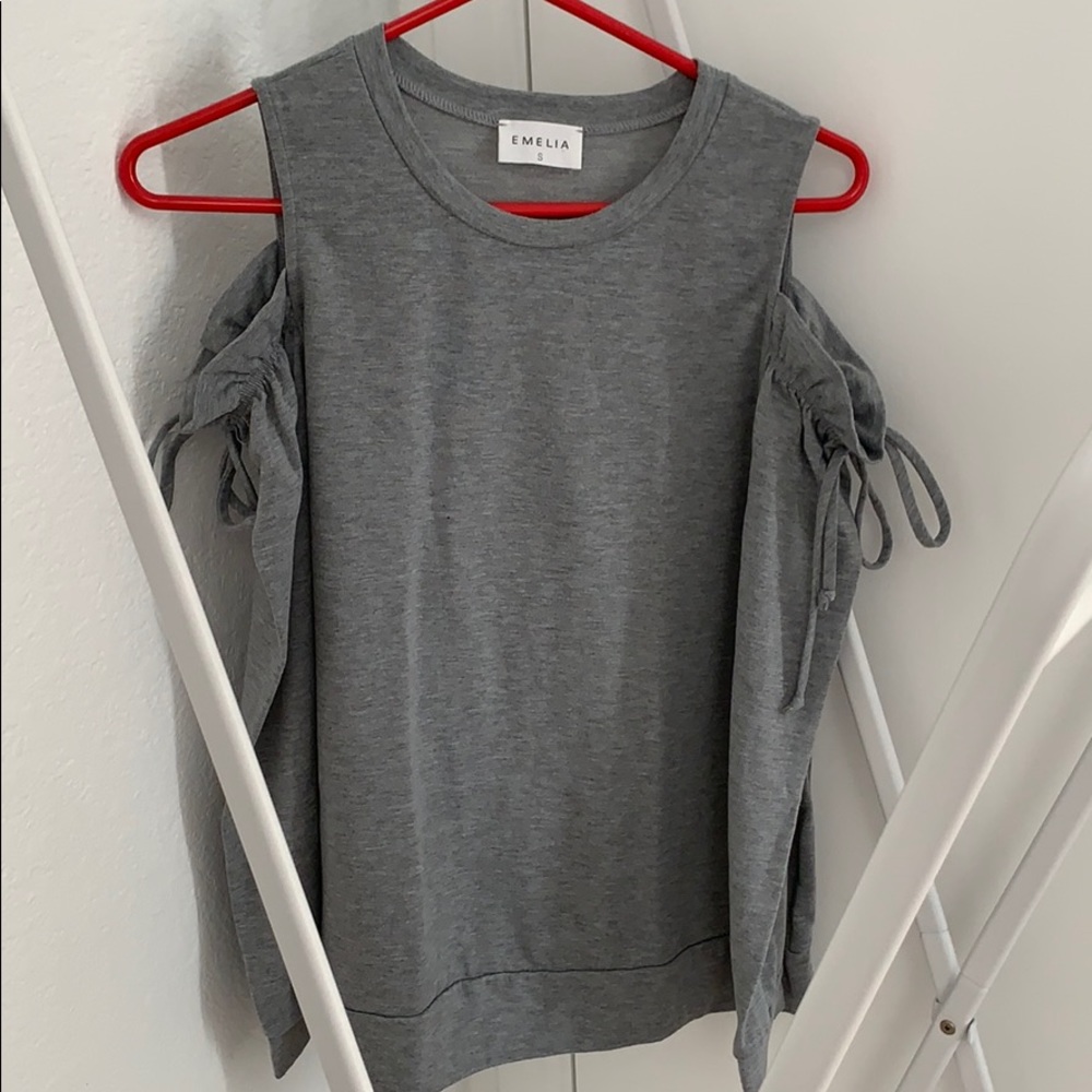 Bare shoulder sweater